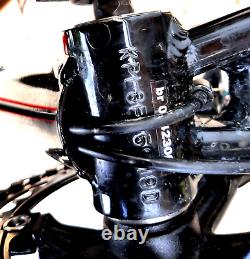 Black Challenge CLR 6061 Alloy frame Men's Road Bike 56 frame