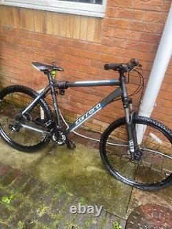 Carrera vengeance mens mountain bike black 27.5 inch in black with abit of blue