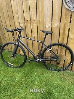 Giant fastroad road bike Size M/l