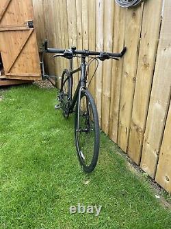 Giant fastroad road bike Size M/l