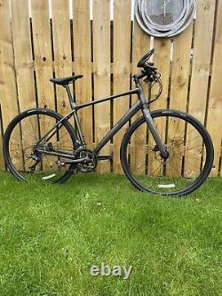 Giant fastroad road bike Size M/l