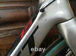 SCOTT FOIL 15 Shimano Ultegra DI2 carbon road bike with 606 Zipp carbon clincher