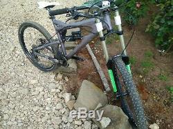 Santa Cruz VP Free DH Downhill Bike